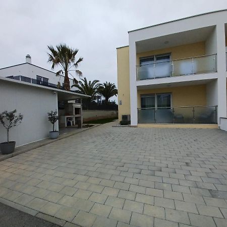 Apartments Leon 1 Novigrad  Екстер'єр фото